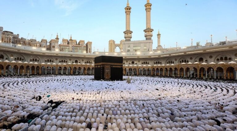 Islamic Brotherhood and Affection for Shaykhs is Not to be Silent About Their Mistakes – Shaykh Rabeeʿ